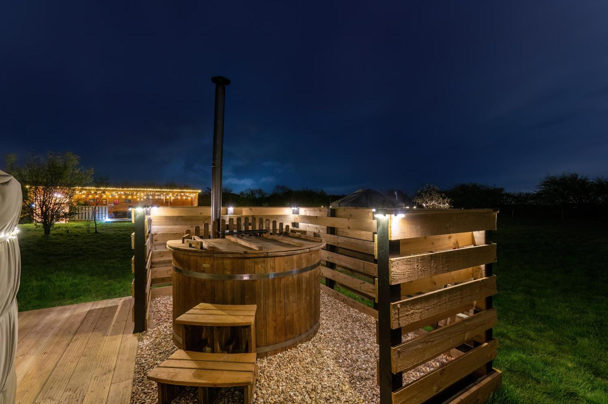 Hotel Lincoln Yurts Exterior foto